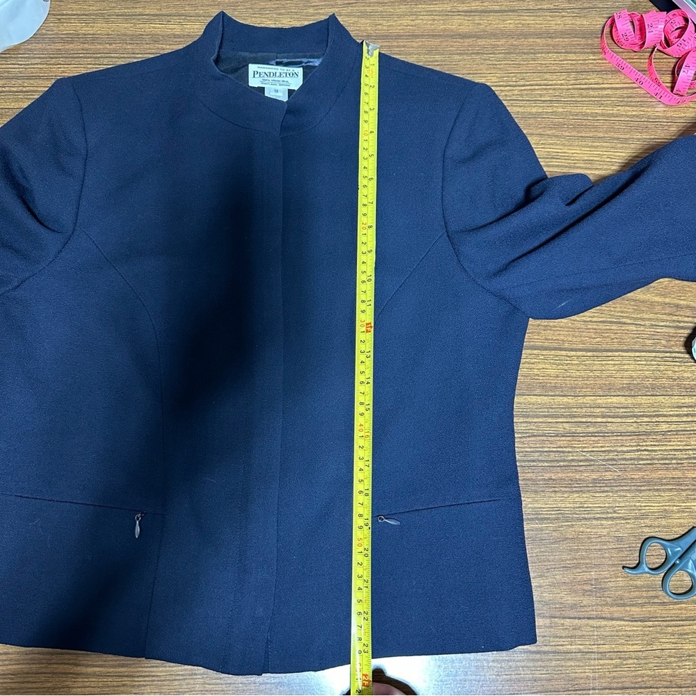 Pendleton wool Navy zip up structured jacket EUC - image 8